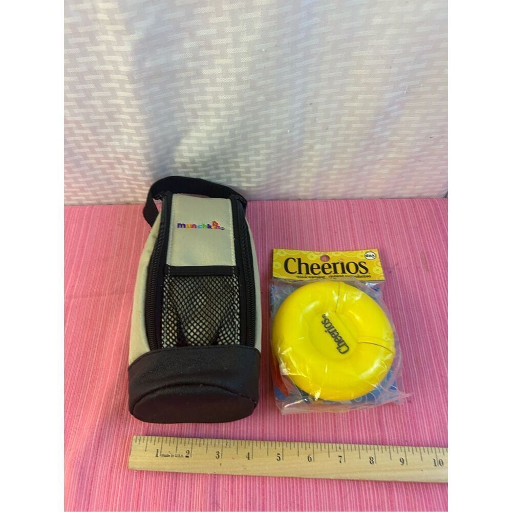 Munchkin travel bottle warmer car bonus cheerio container‎